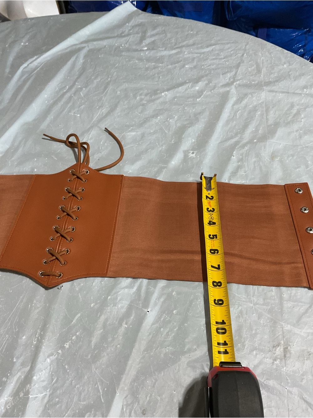Wide Lace-Up Waist Belt in Tan Brown 1089 - Picture 3 of 5
